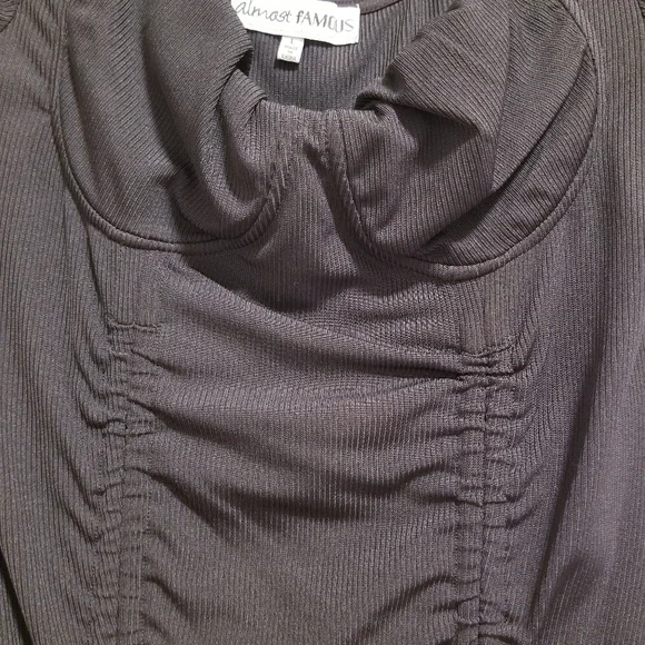 Black Dress (Large) - Picture 2 of 6